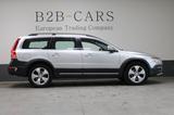 Volvo XC70 2.0 D4 Summum Geartr. -Leder - Dach - Xenon - Volvo XC70 mit Diesel-Antrieb: Automatik