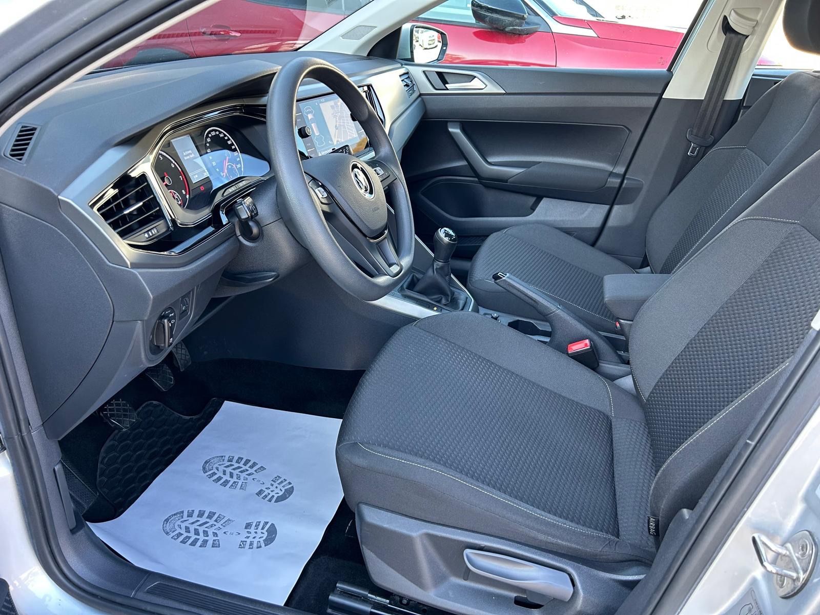 Fahrzeugabbildung Volkswagen Polo VI Comfortline°Navi°PDC