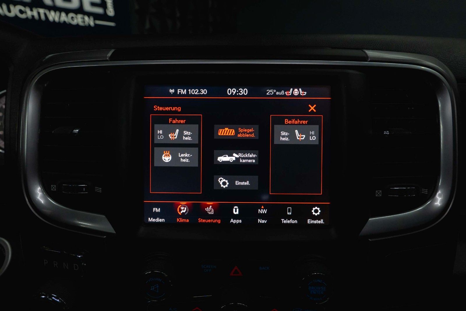 Fahrzeugabbildung Dodge RAM 5.7 V8 HEMI 4x4 OFFROAD Night LONGBED RAMBOX