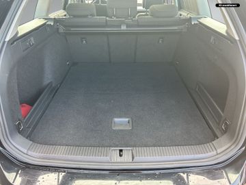 Volkswagen Passat Variant - 9