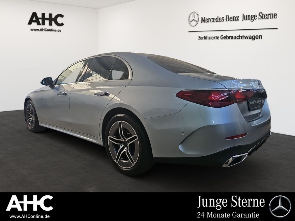 Fahrzeugabbildung Mercedes-Benz E 200 4M AMG Distronic+ Totwi. LED KeyLess Sport