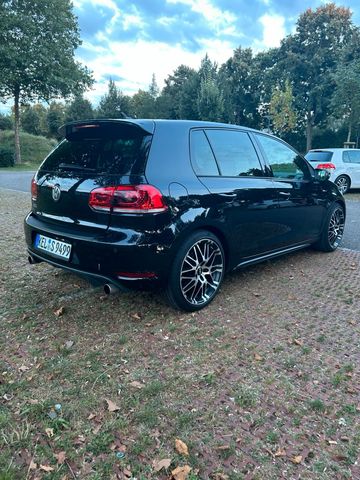 Volkswagen Golf 6 gti  2.0 L