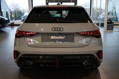 AUDI RS3 Sportback | Schalensitze | Pano | HuD AUDI RS3 Sportback | Schalensitze | Pano | HuD