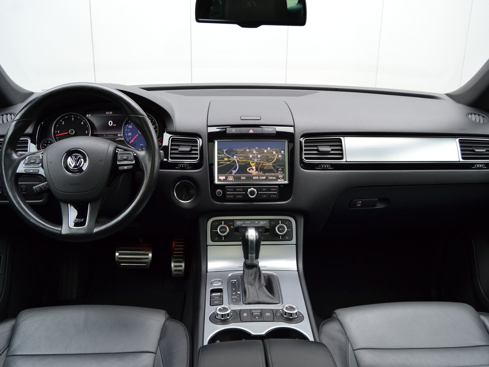 Touareg V8 4.2 TDI 340 PS R-Line Plus MEGA-VOLL/