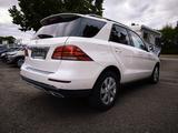 Mercedes-Benz GLE 250d 4Matic+Navi+AHK+LED+Schiebedach+4x4 - Mercedes-Benz GLE 250 Gebrauchtwagen
