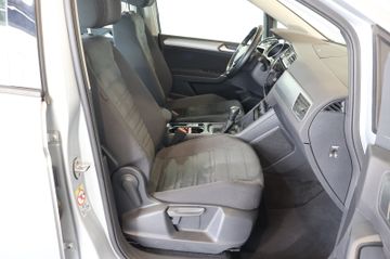 Volkswagen Touran 2.0 TDI Comfortline ACC+KEY+MASSAGE+ALU