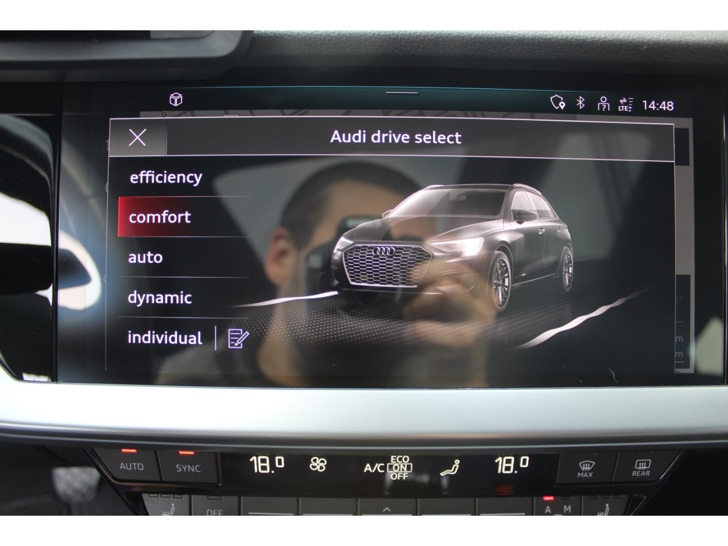 A3 Sportback S-Line 35TFSI Navi+*APP*Pano*Kamera