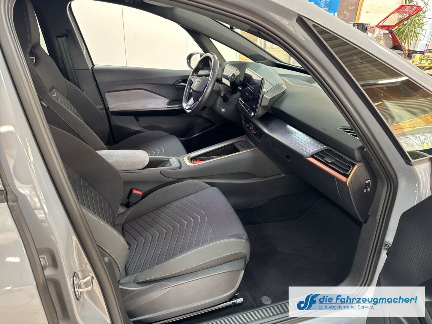 Fahrzeugabbildung CUPRA Born 170 kW Navi Digitales Cockpit 360 Kamera LE