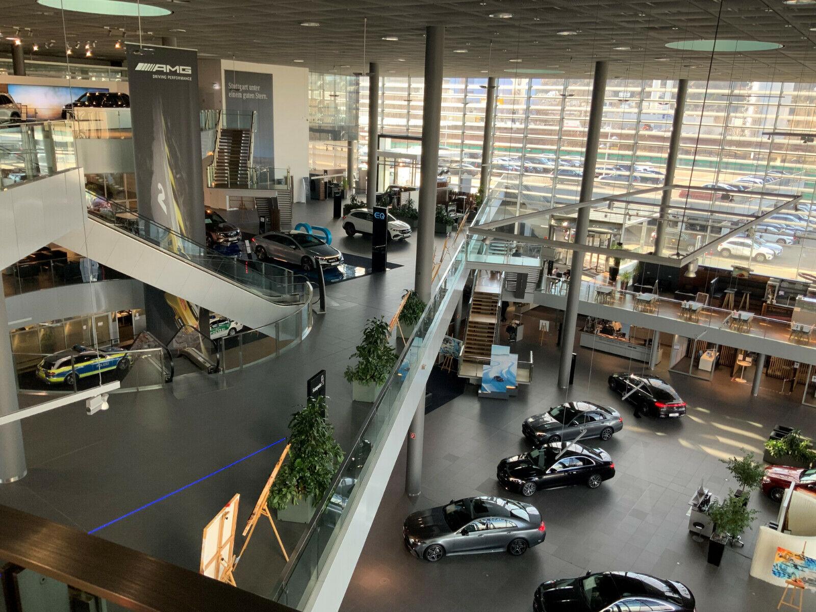showroom-image-main