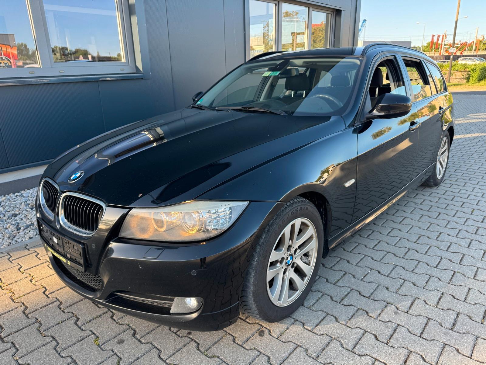 BMW 320d Touring, Xenon, Harman Kardon, Sportsitze