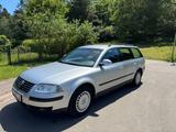 Volkswagen Passat Variant 2.0 aus Rentnerh., sehr gepflegt - gebrauchte VW Passat Variant aus dem Jahr 2004