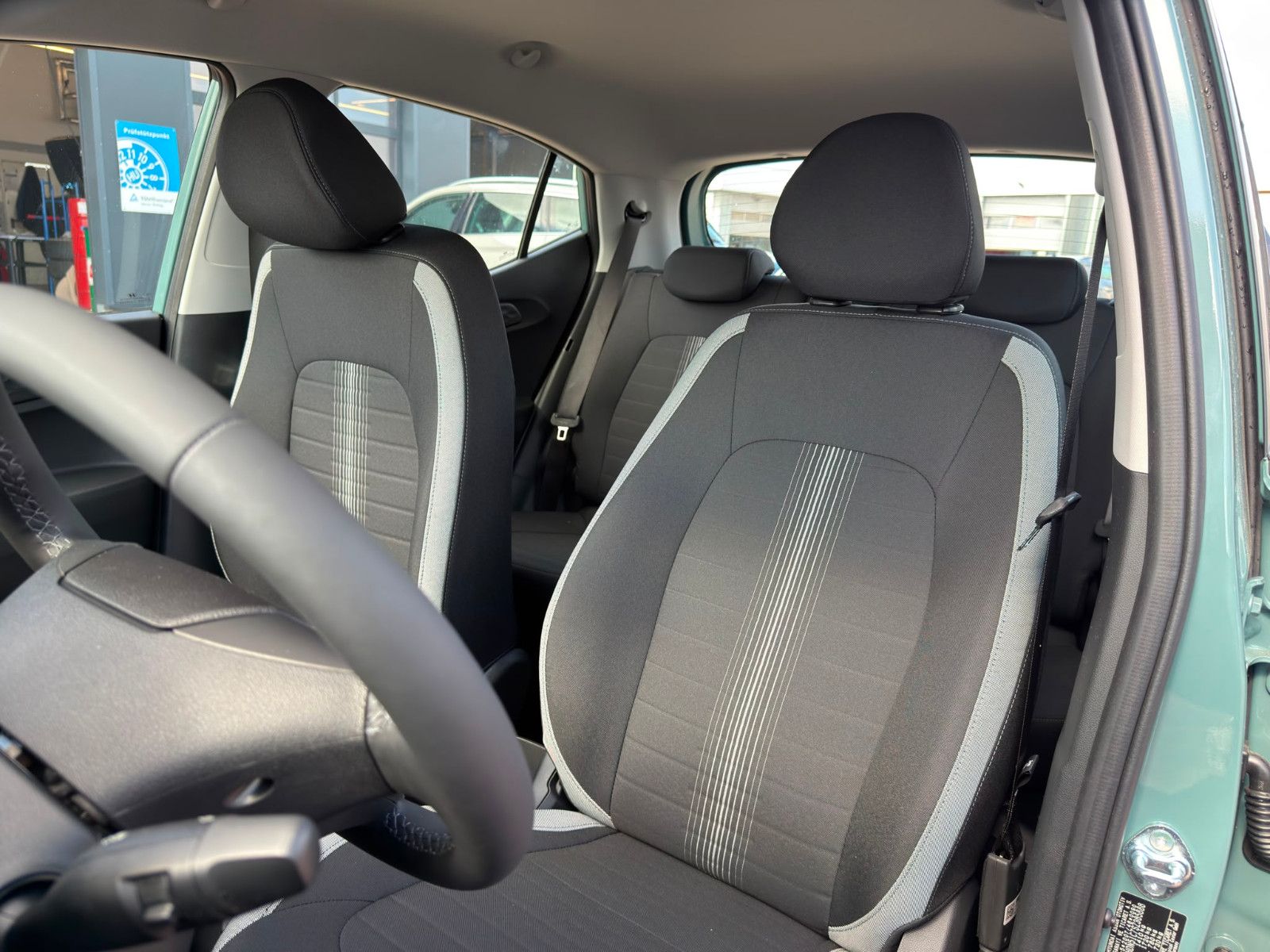 Fahrzeugabbildung Hyundai i10 1.0 Trend *Klima*Navi*CarPlay*PDC*RFKamera*