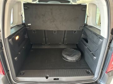 Bild 28 Fiat Doblo E- Doblò Launch Edition 100 kW