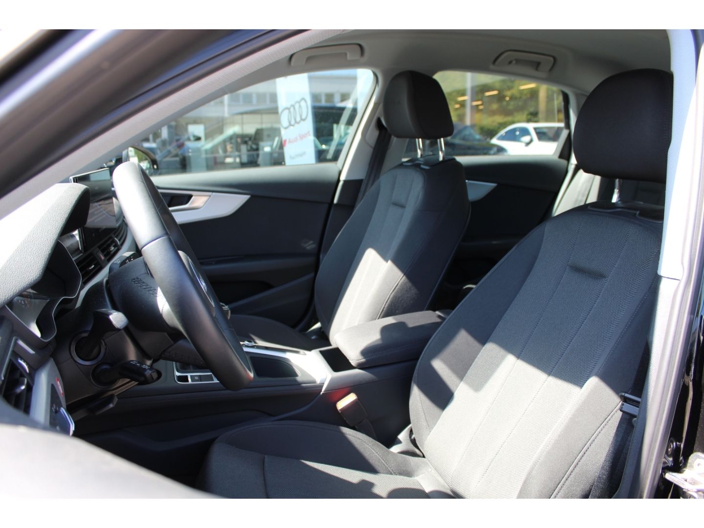 A4 Limousine 35TFSI - APP*Shzg*PDC*GRA*1.Hand!!