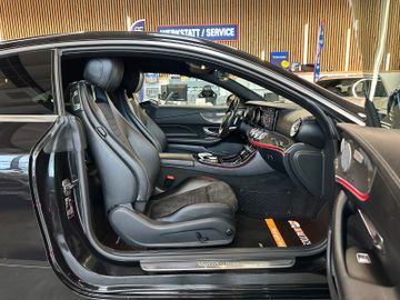 Mercedes-Benz E 200 E Coupe *AMG*360*Parkass*LED*