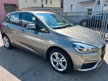 BMW 220 - 1