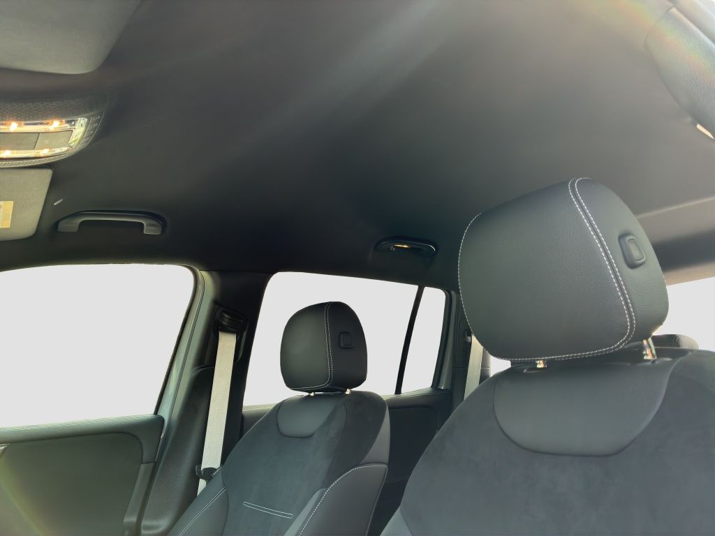 Fahrzeugabbildung Mercedes-Benz GLB 200 d AMG*Night*KeyLes*DISTRONIC*PDC*RFK*AHK