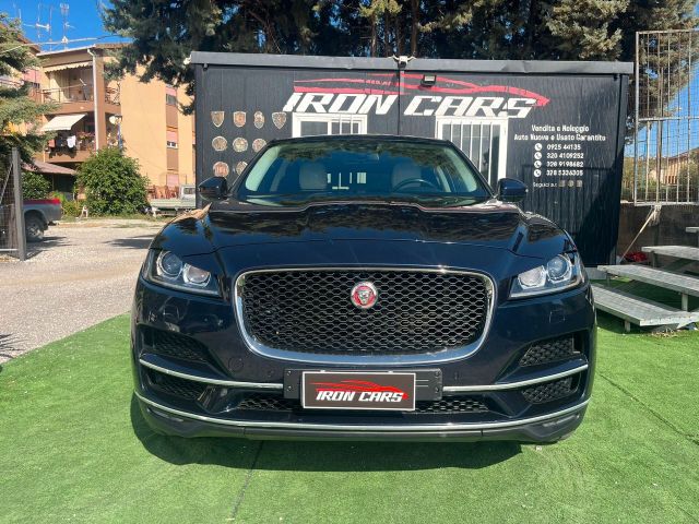 Jaguar F-Pace 2.0 D 180 CV AWD aut. Pure