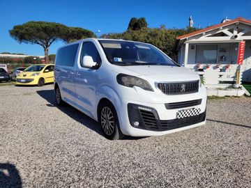 Peugeot Traveller - 2