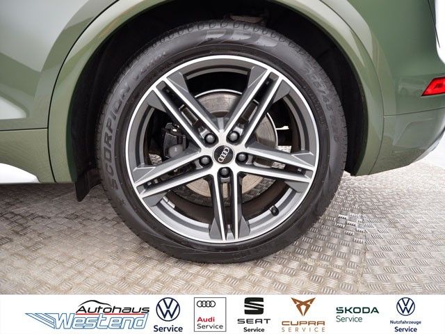 Fahrzeugabbildung Audi SQ5 3.0l TDI 251kW qu. Navi Matrix Pano Klima