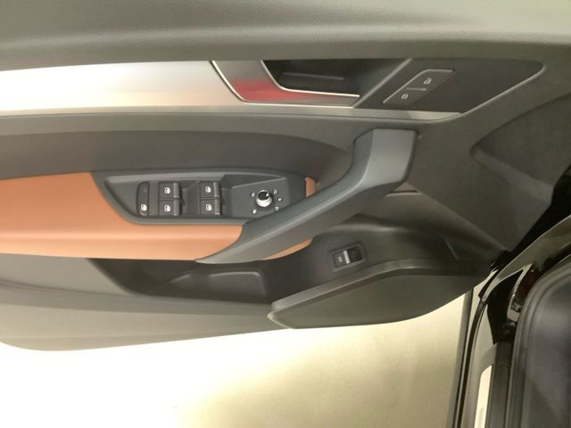 Q5 advanced 40 TDI quattro S tronic,AHZV,LED,Nav