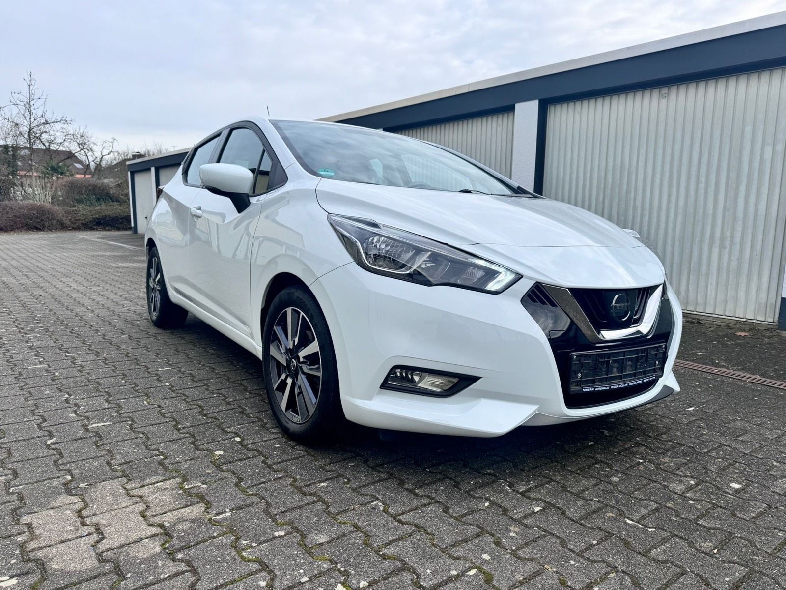 NISSAN Micra