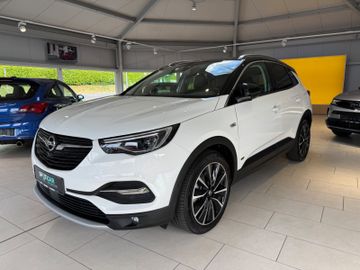 Fotografie Opel Grandland (X) Grandland X Hybrid 4 Ultimate AHK Wireless 300PS