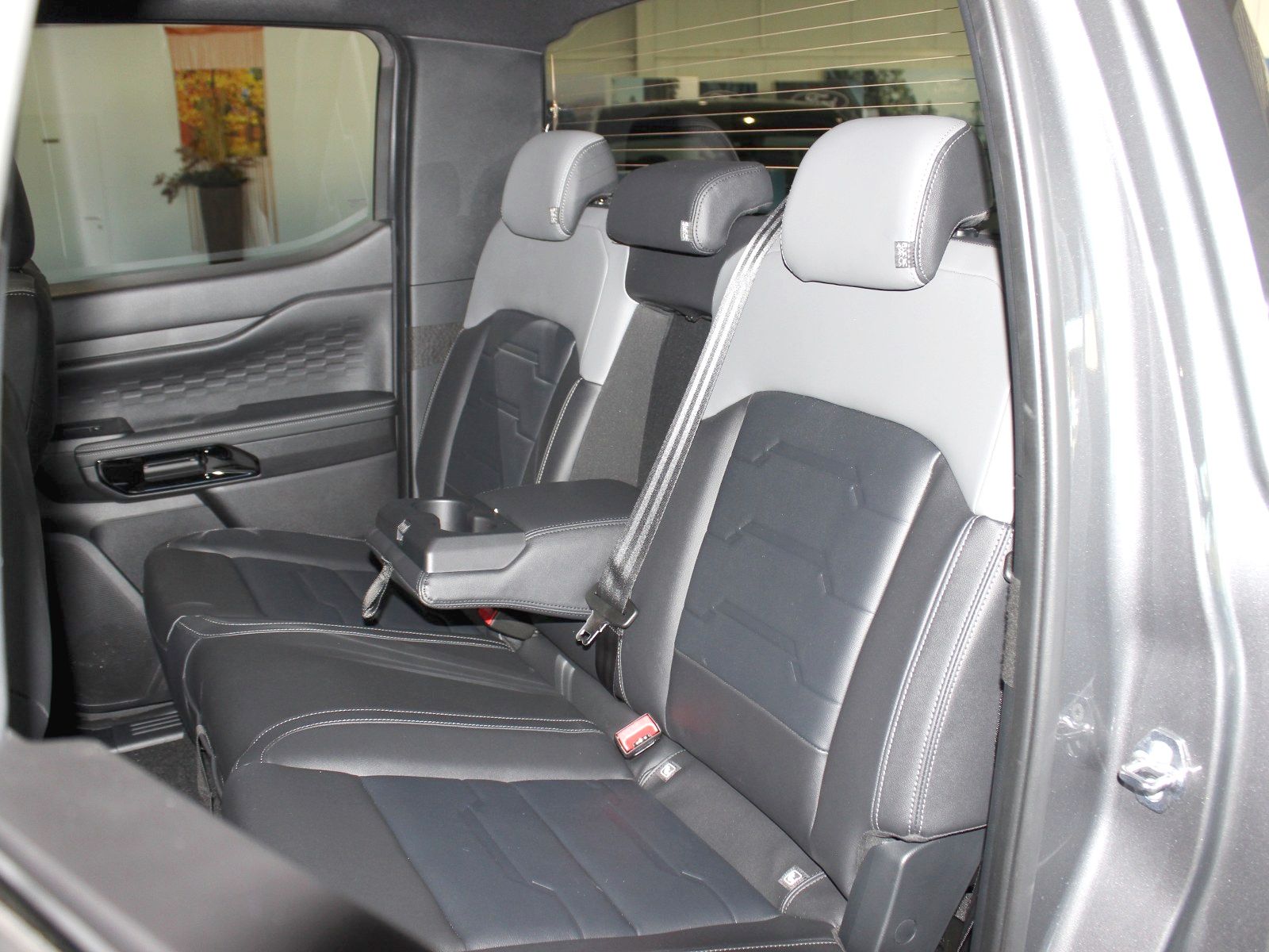 Fahrzeugabbildung Ford Ranger Plug-in-Hybrid Limited e-4WD Doppelkabine