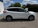 Ford Kuga Individual - SHZ - AHK - R-kamera - Pano - Ford Kuga Individual mit Benzin-Antrieb