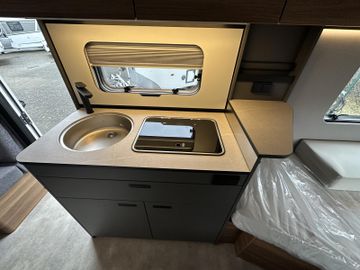 HYMER  ERIBA  HYMERCAR Eriba Feeling 442 FahrradträgerBATTERIEMARKISE