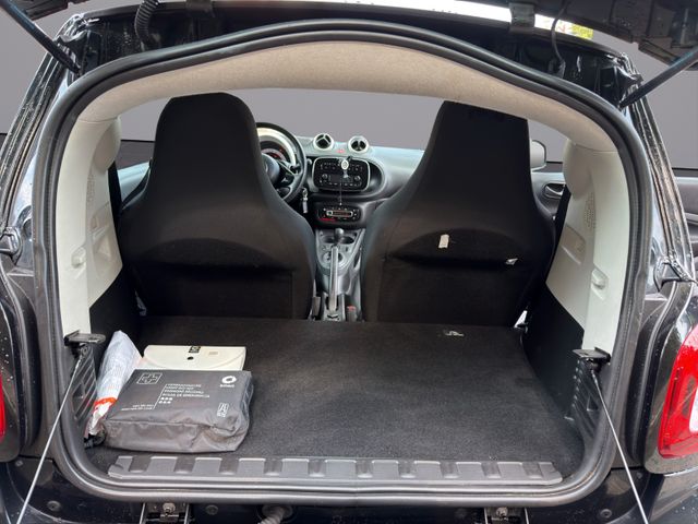 Smart ForTwo fortwo coupe 52 kW – Bild 9 von 17