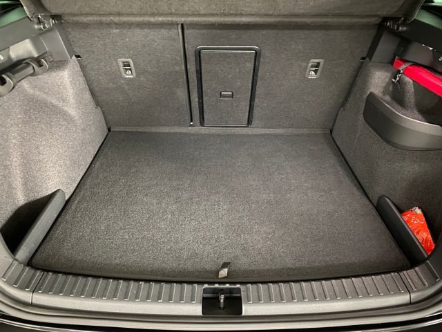 Karoq Sportline 2.0 TDI DSG 4x4 STANDHZ+CANTON