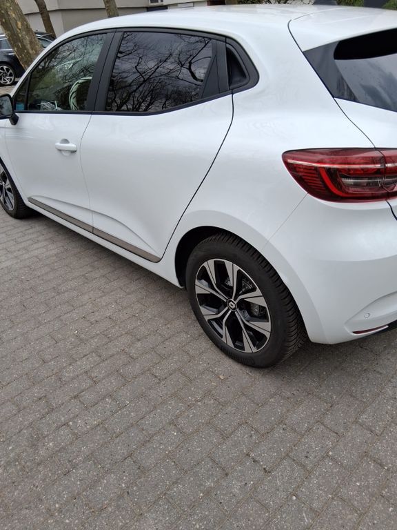 Image of Renault Clio
