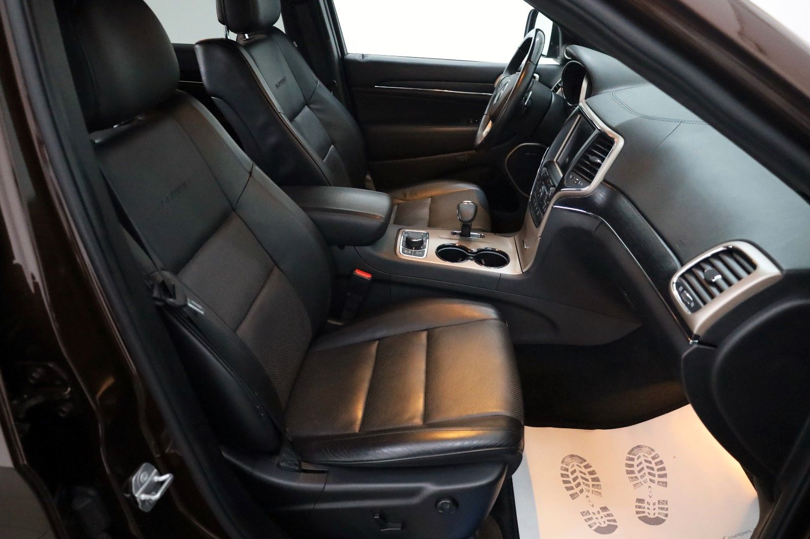 Fahrzeugabbildung Jeep Grand Cherokee 3.0 CRD Summit Panorama,Harman/K