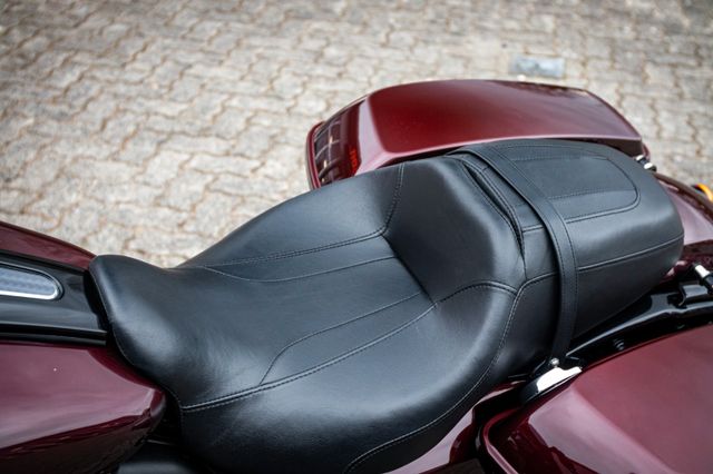 Fahrzeugabbildung Harley-Davidson STREET GLIDE SPECIAL FLHXS FUSED APE-LENKER