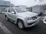 Volkswagen Amarok Comfortline DoubleCab 4Motion - silberne Volkswagen Amarok