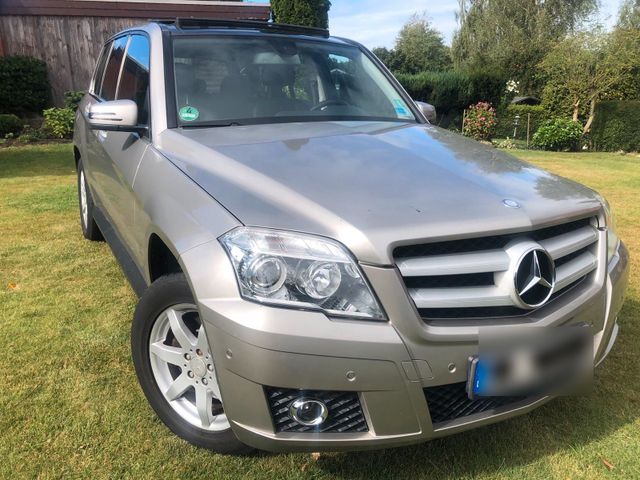 Mercedes-Benz GLK280 4M 3,0 V6|LPG|Comand|Memory|Pano|Le...