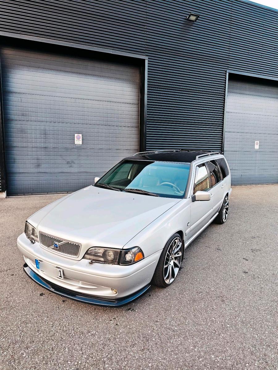 Volvo V70
