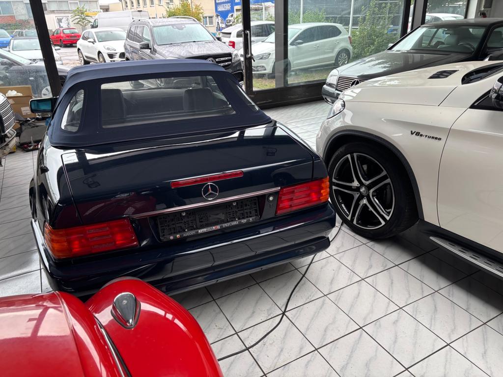 Mercedes-Benz SL 300