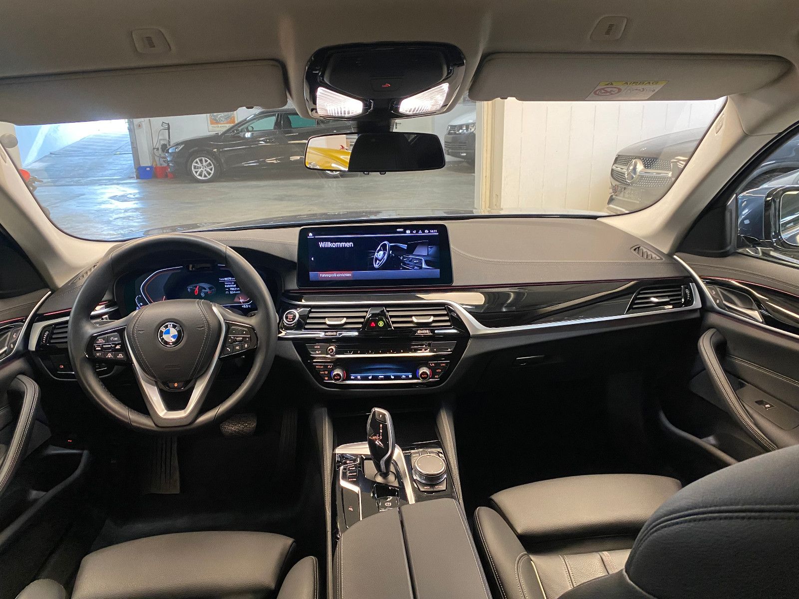 BMW 520 d Touring Luxury Line Standh. Driv. Ass.Prof foto 15