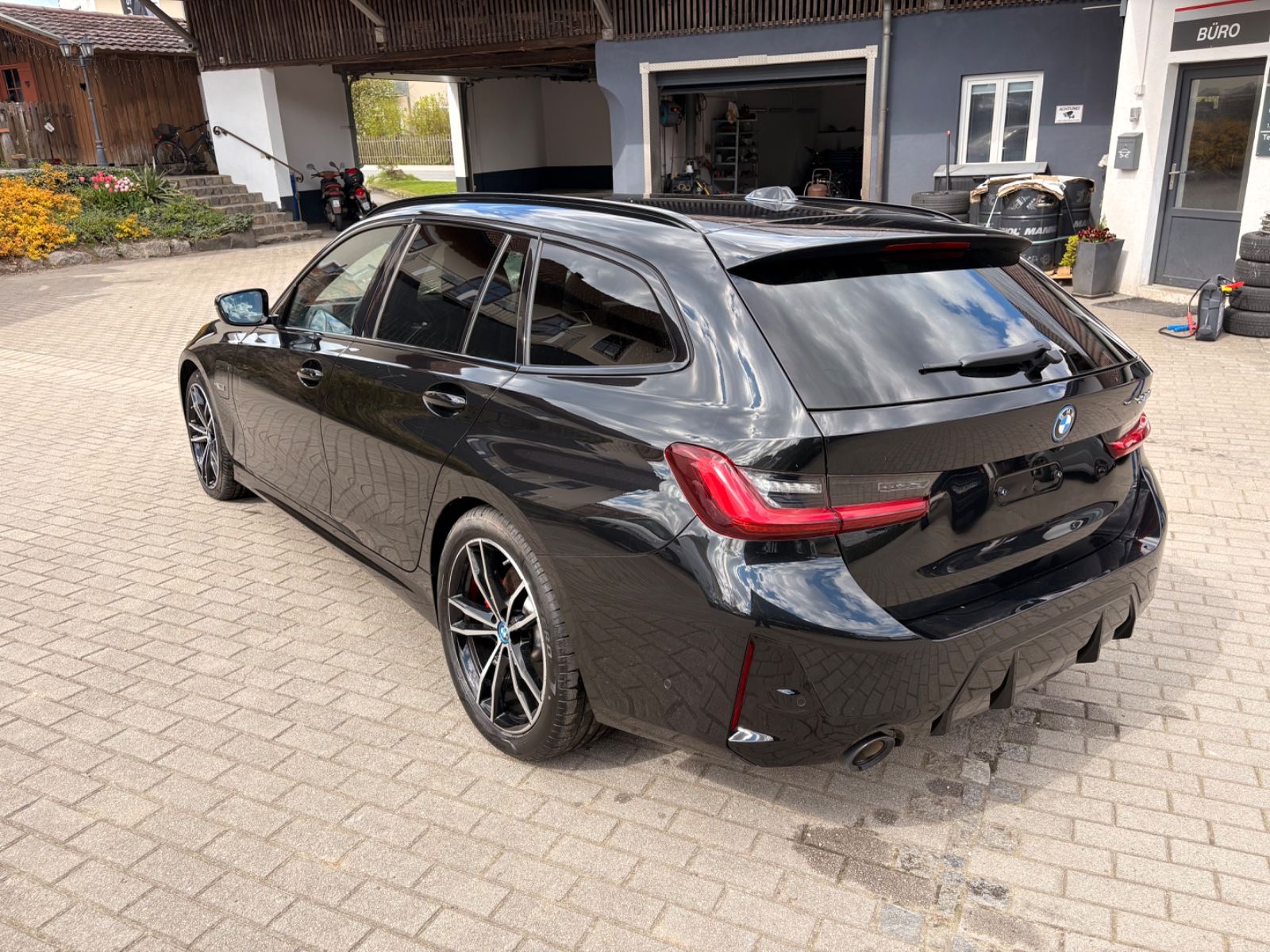 BMW 320 e M Sport Pro Touring AllBlack Facelift 1Hd foto 7