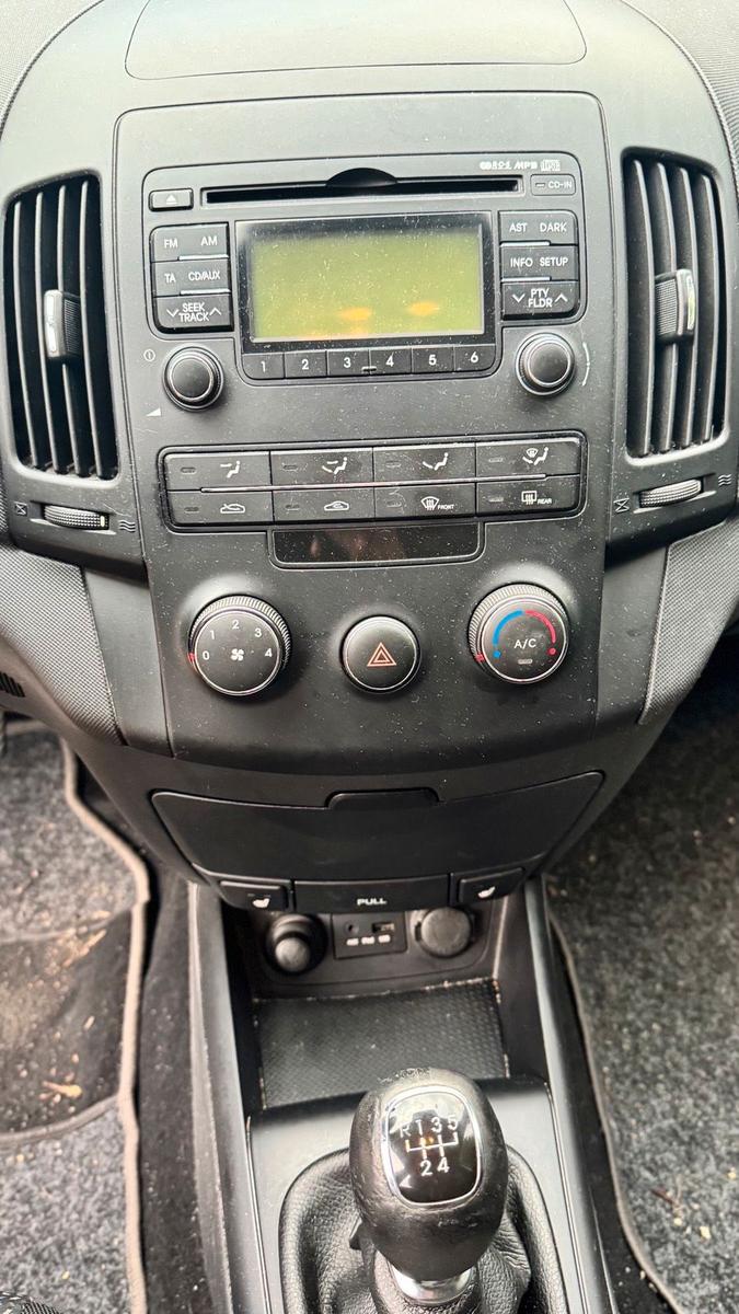 Suzuki Baleno 2012 — photo 12