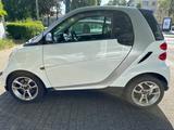 Smart ForTwo coupé 1.0 passion Automatik Panoram Klima - Smart Gebrauchtwagen in Essen