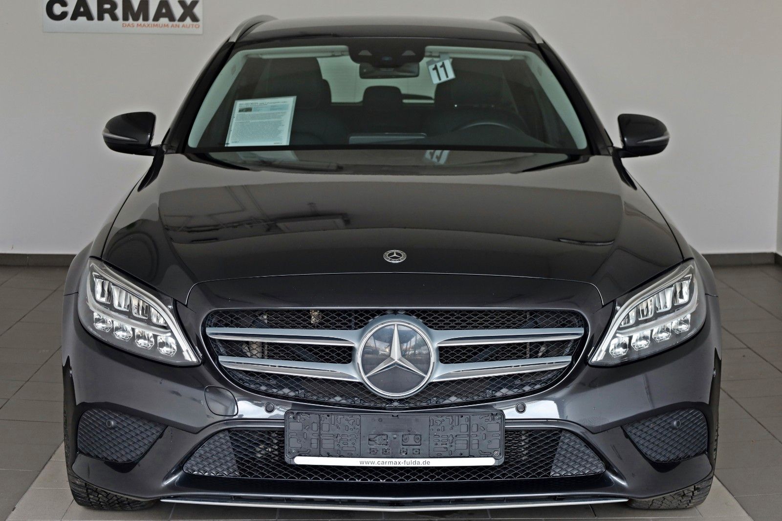 Fahrzeugabbildung Mercedes-Benz C 300e T Avantgarde Leder,Navi,LED,Kamera,SH,PDC