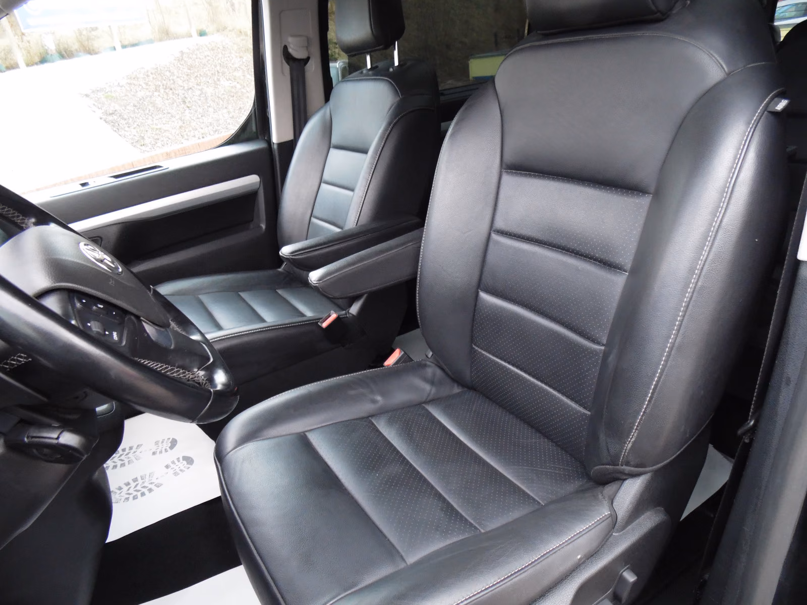 Toyota Proace Verso L2 Executive/STHZ+SHZ/AHK/Leder/Nav