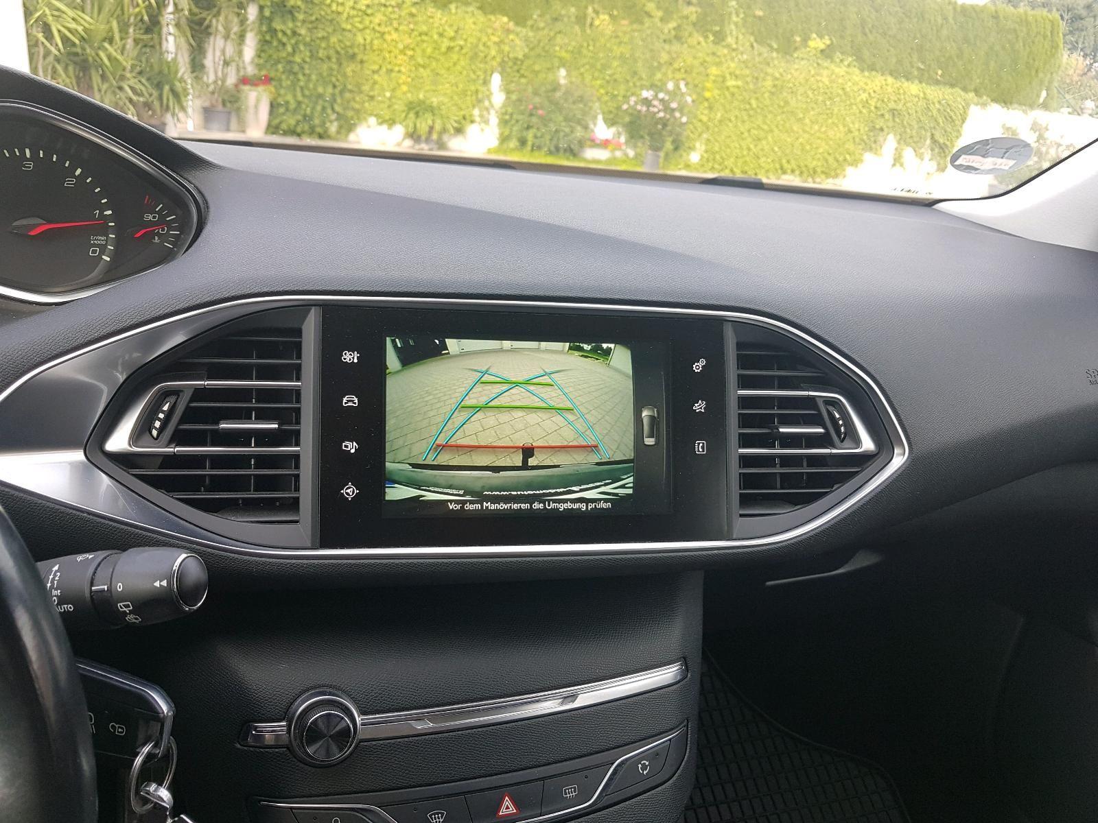 Peugeot 308 2015 — photo 7