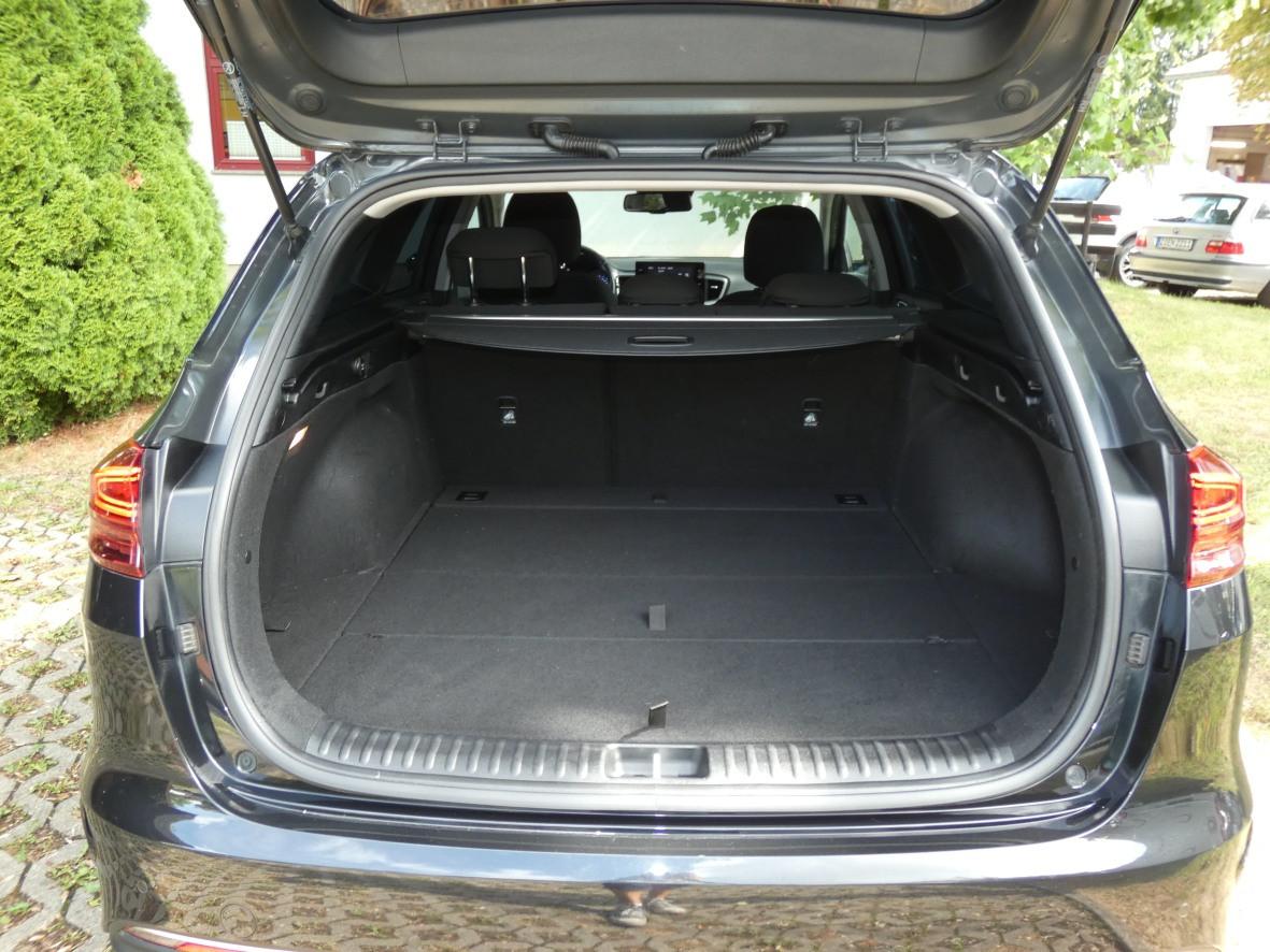 Kia cee'd SW 1.5 T-GDI Kamera LM PDC LED Klima SHZ