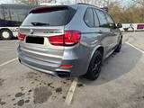 BMW X5 M50d - AHK 3,5t/HUD/Sitzlüftung/Nightvision - BMW X5 M50 aus 2017