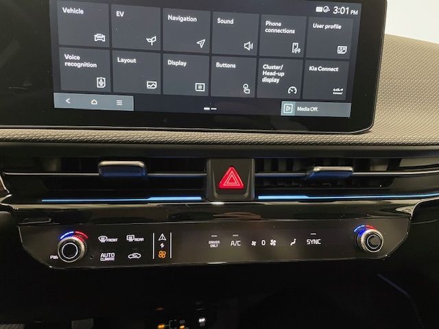 Fahrzeugabbildung Kia EV6 Earth 2WD 84 kWh Kamera LED Head-up-Disp