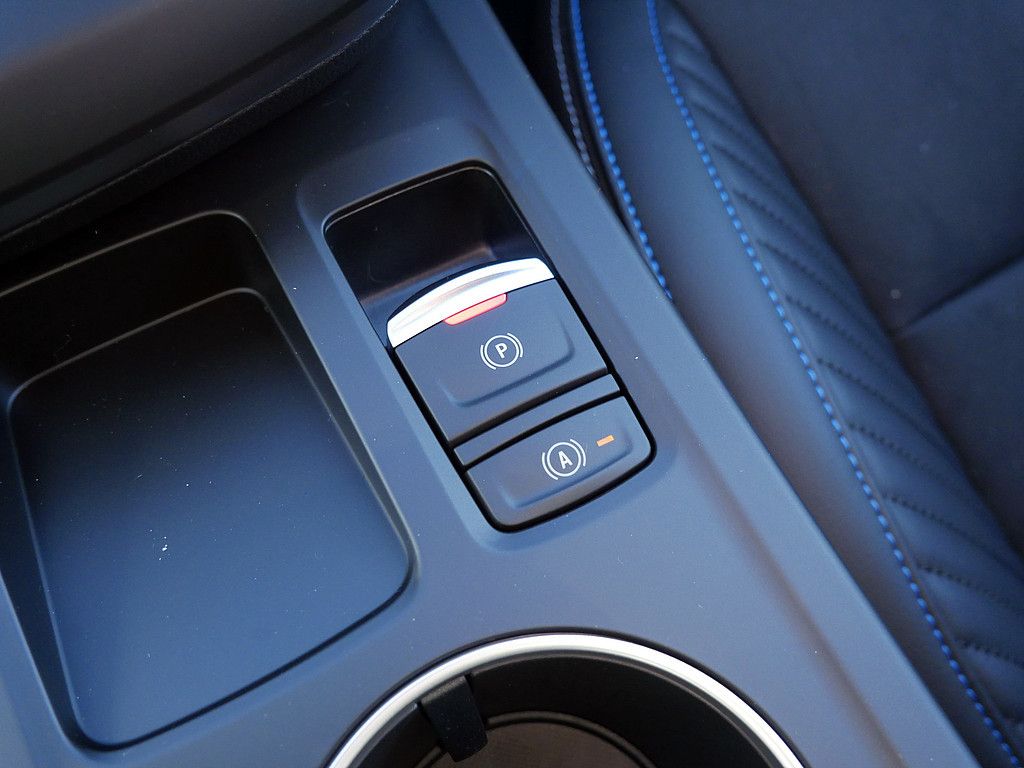 Fahrzeugabbildung Renault Arkana Esprit Alpine TCe 160 EDC